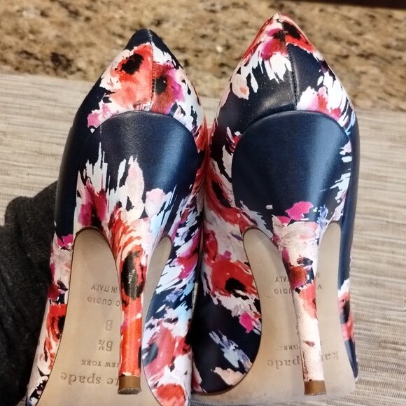 Kate Spade Floral Pumps Size 6.5 - Picture 6 of 12